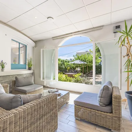 Le Relais D'agay Hotel