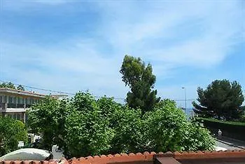 Le Relais D'agay Saint-Raphael (Var)