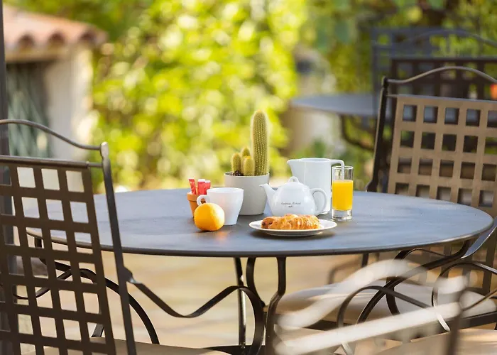 Hotel Le Relais D'agay 3*