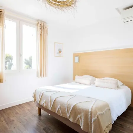 Le Relais D'agay Отель Сен-Рафаэль