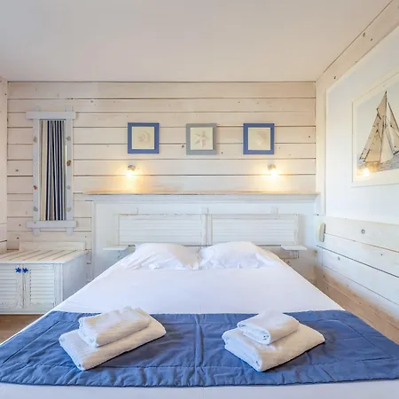Le Relais D'agay Отель