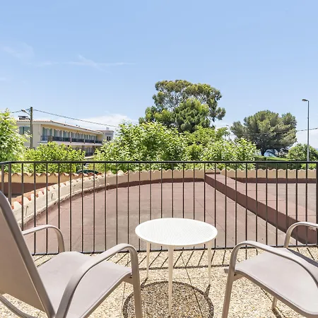Le Relais D'agay Отель 3*