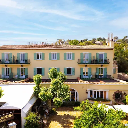Le Relais D'agay Отель 3*